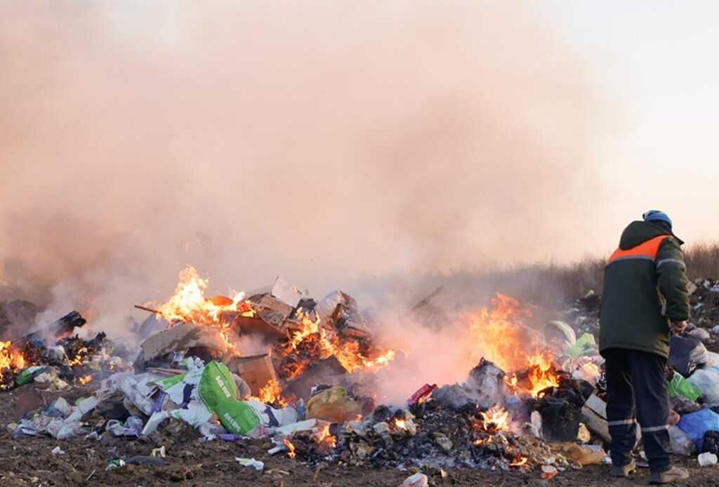 ¿Eres partidario de la quema de basura? ¡Descubre sus terribles efectos para el planeta!