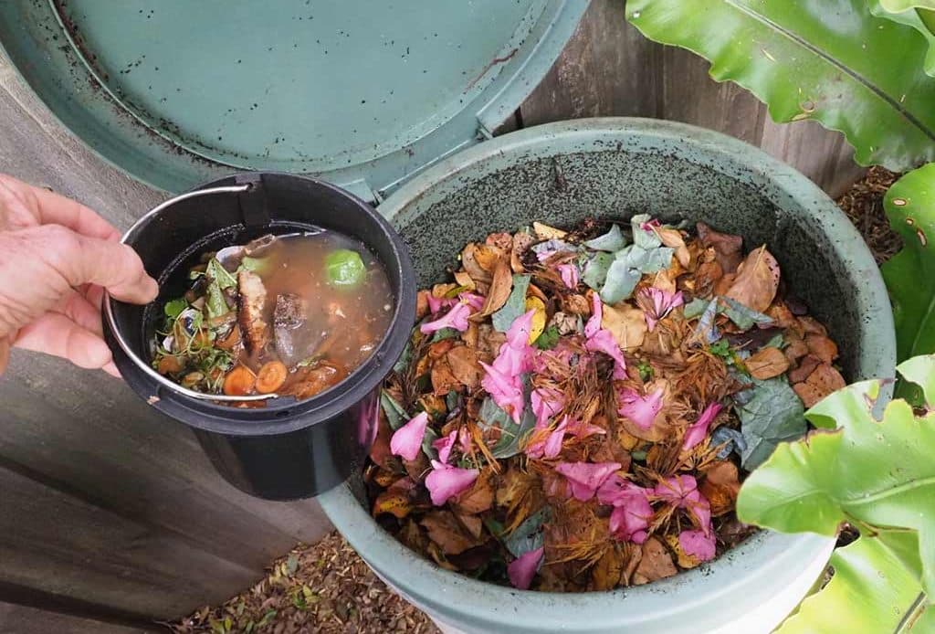 ¿Cuáles son los beneficios de la composta?